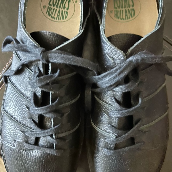 Lointis Holland black oxford like new worn once - Picture 3 of 5